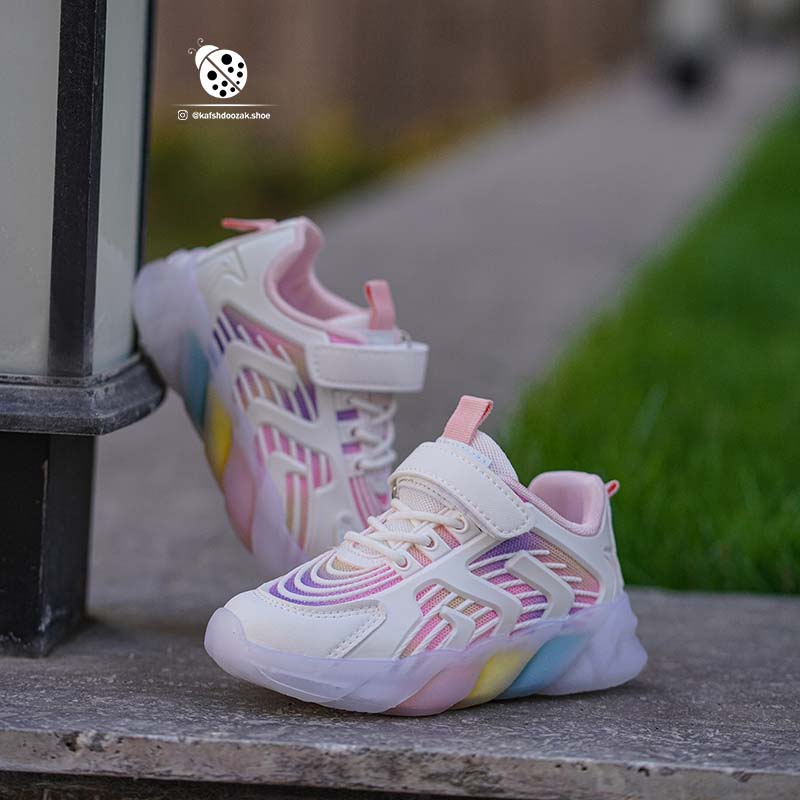 sport-shoes-3-2.jpg
