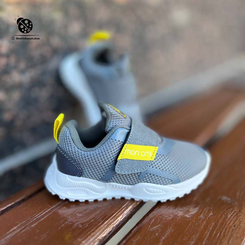 sport-shoes-4-2-1.jpg